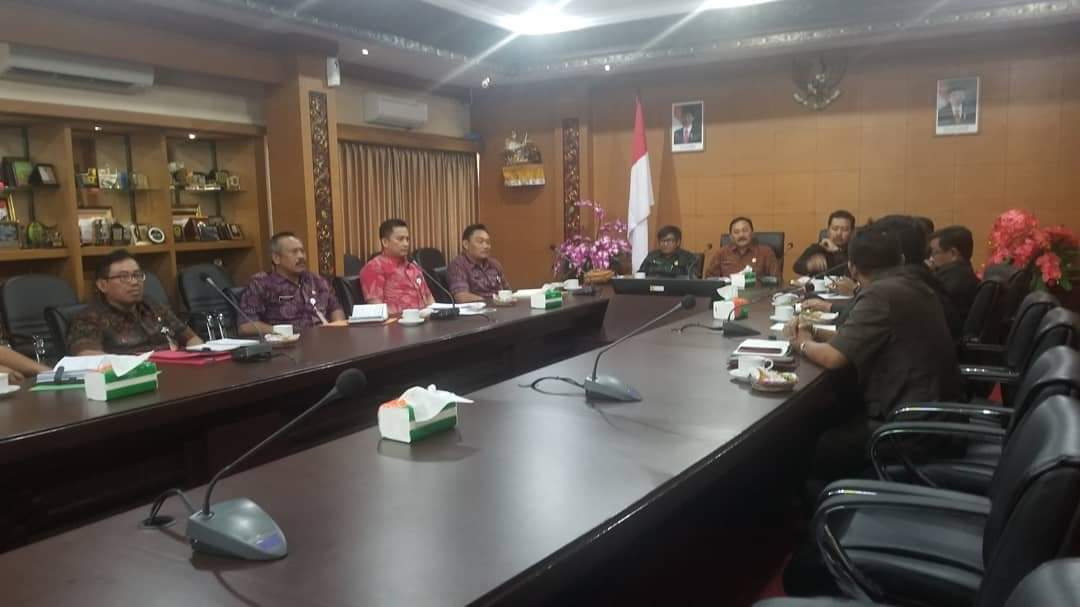 KUNJUNGAN KOMISI II DPRD KOTA DENPASAR